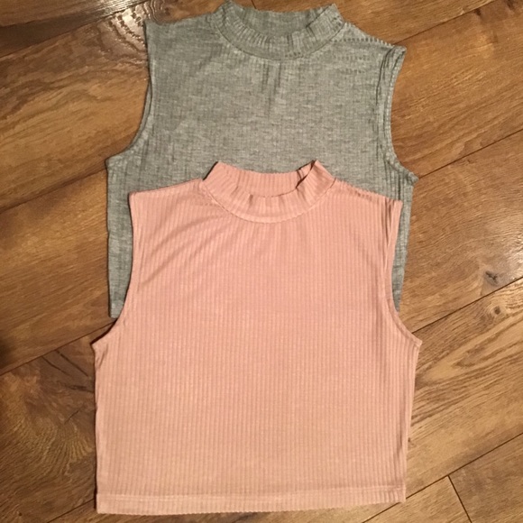 TWO LIGHTWEIGHT SOFT RIBBED STRETCHY CROP TOPS - Picture 6 of 13